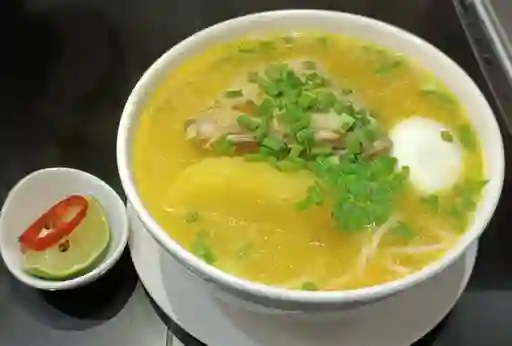 Caldo de Pollo