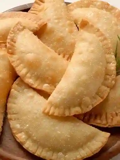Combo Empanadas de Queso X 12