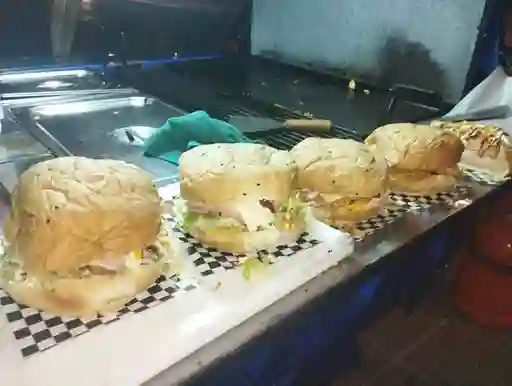 Hamburguesa Sencilla