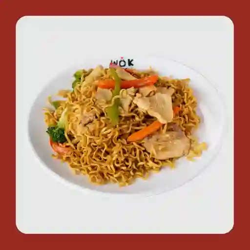 Fideo Chaumin con Pollo