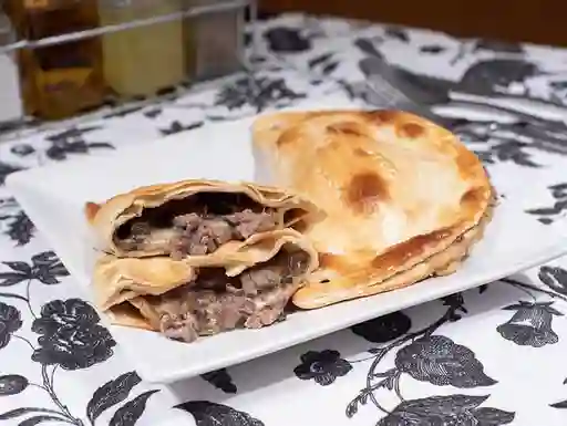 Queso Carne Empanada