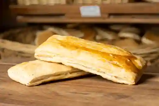 Empanada Queso Jamón X3