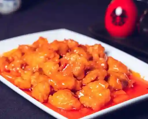 Cerdo cantones con papas fritas