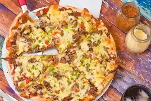 Pizza Mechada Fam