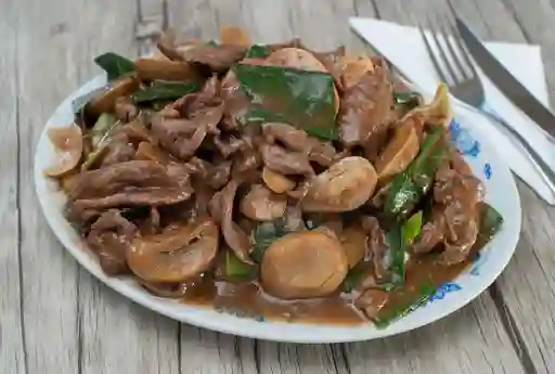 Carne Champiñon