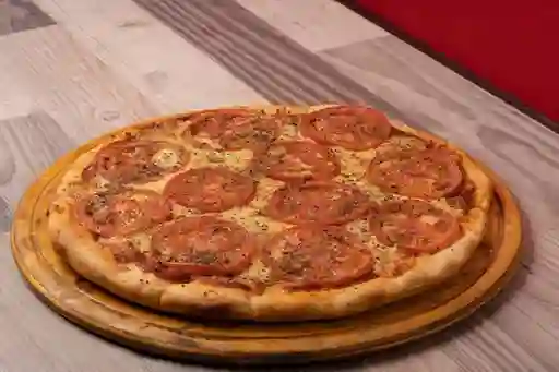 Pizza Napolitana Familiar