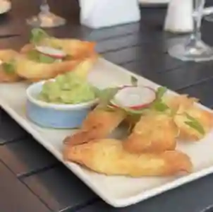 Tequeños de Camarón O Queso