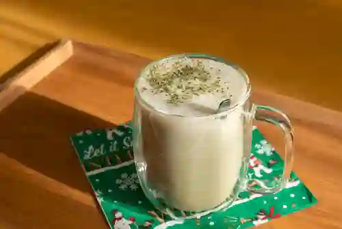 Matcha Latte 10 Oz