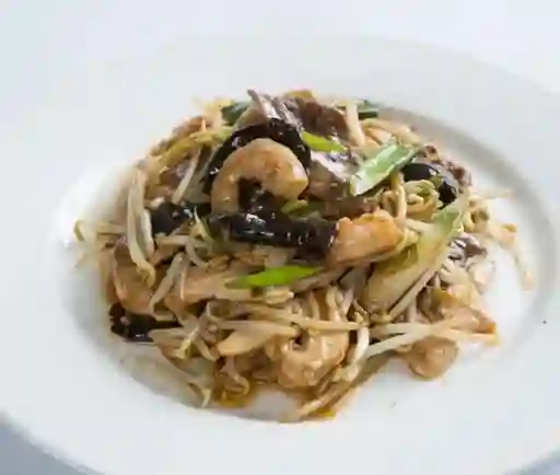 Diente de Gragon con Carne y Papas Fritas