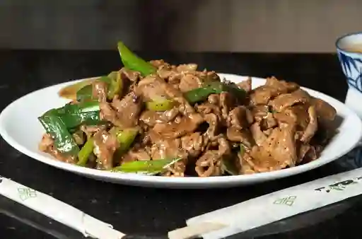 Carne Champiñon con Arroz