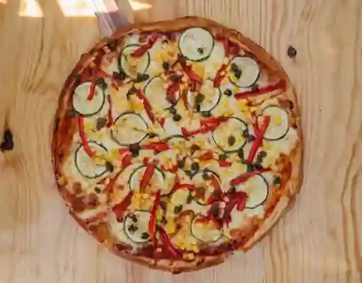 Pizza Vegetariana7 2 Bebidas