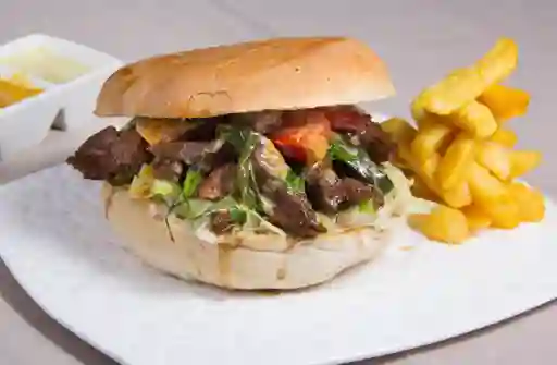 Sandwich de Lomo Saltado