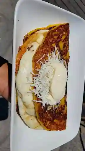 Cachapa con Doble Queso