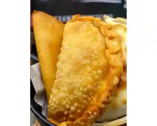 Empanada Platano y Queso