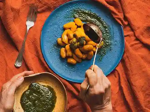 Ñoquis de Zapallo con Pesto