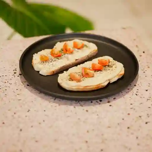 Tostadas Hummus