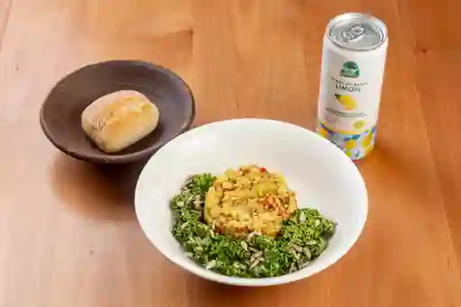 Ensalada + Refresco + Mini Ciabatta