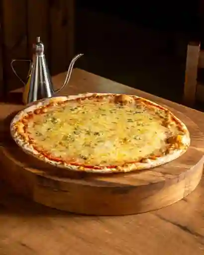 Pizza 4 Formaggi
