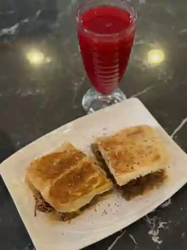 Promo Mechada Queso Desayuno