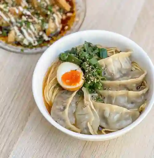 Dumpling Ramen Cerdo