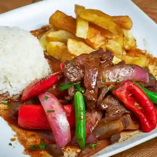 Lomo Saltado