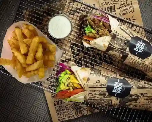 2 Shawarma Guacamole 2 Papas Crinkle 1 Mini Salsa