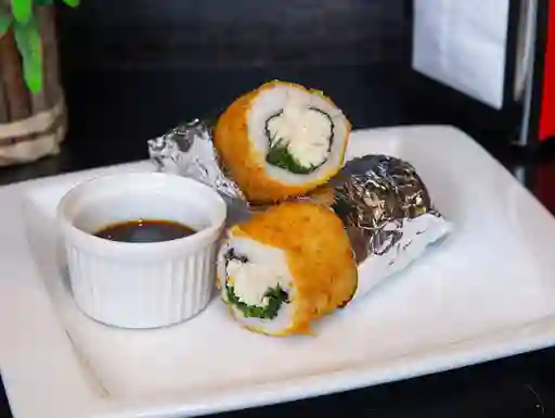 Handroll Pollo y Ciboulette
