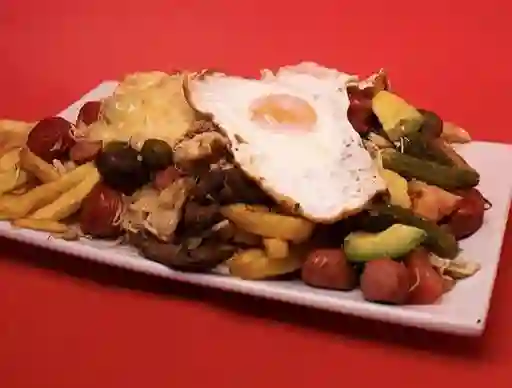 Pichanga Extra (Cuatro Personas)