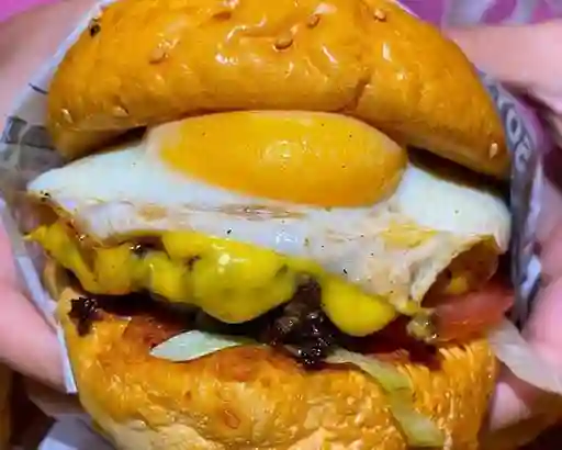 Egg Bacon Burger