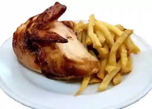 1/4 Pechuga y Papas Fritas Caseras