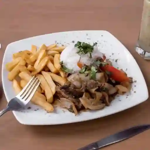 Lomo Saltado