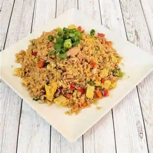 Arroz Chaufa de Pollo