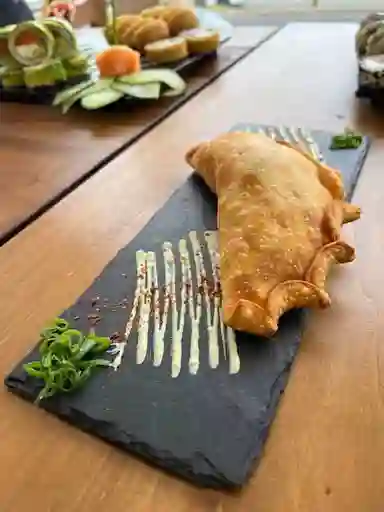 Empanada de Camarón Queso