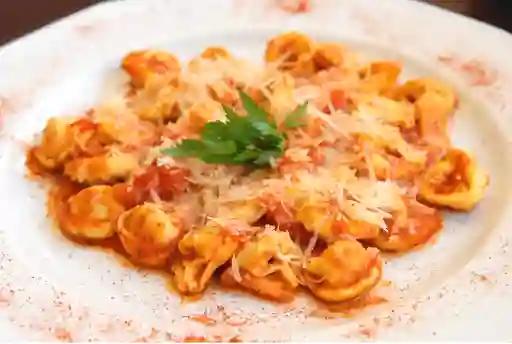 Tortelini napolitana