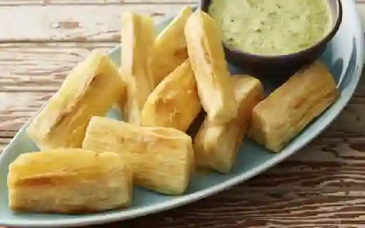 Yucas Fritas