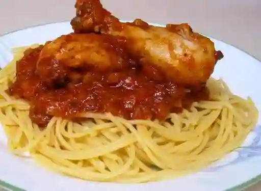Tallarín con Pollo