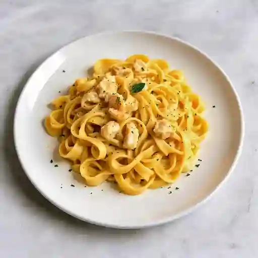 Fetuccini En Salsa De Centolla Y Jaiba