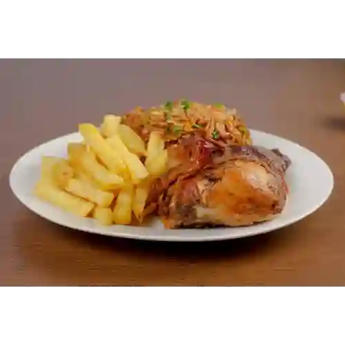 Arroz Chaufa + Papa + 1/4 Pollo Pierna