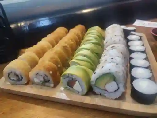 Tabla de Sushi de 50 Piezas