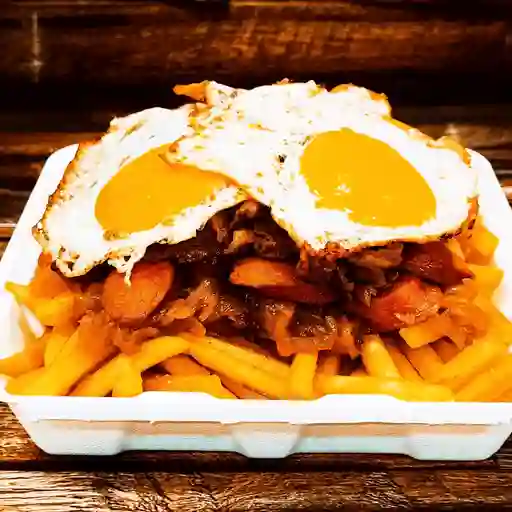 Chorrillana mediana (papas...