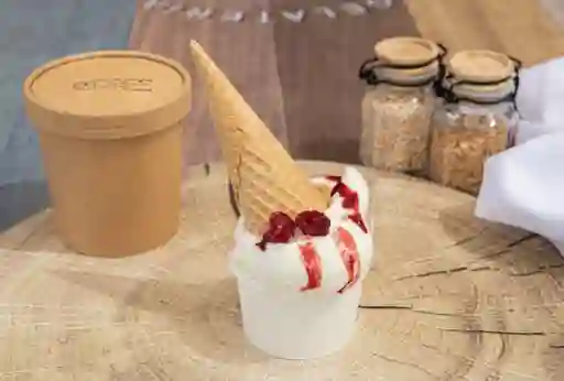 Gelato Yogurt Guinda