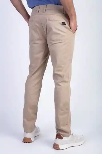 Pantalón Elqui Khaki Talla 46 Nimtu