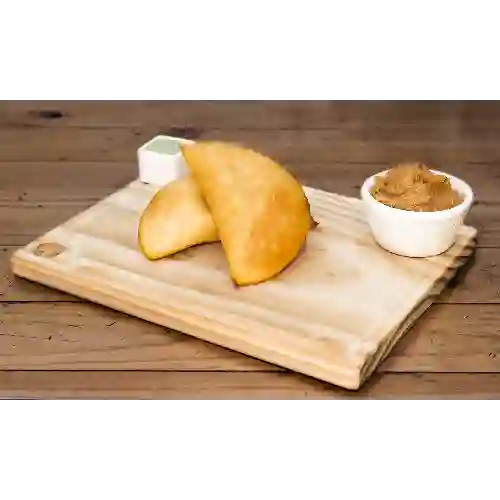Empanada Carne Mechada