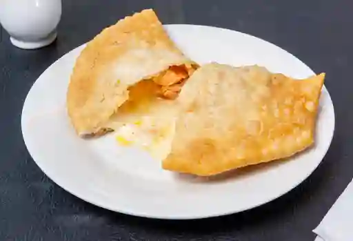 Empanada salmón y queso