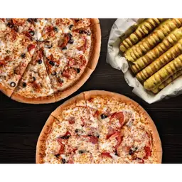 Pizza Familiar + Palos de Ajo