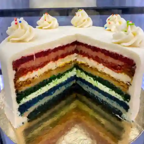 Rainbow Cake - Porción Grande