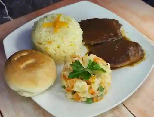 Lomo de cerdo en salsa ejecutivo