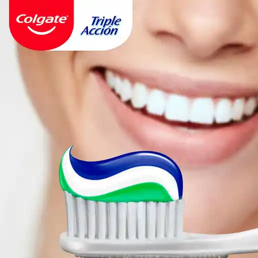 Colgate Cepillo Dental Triple Acción Medio