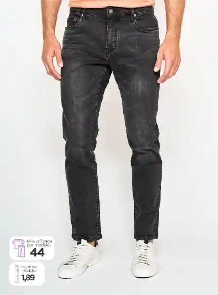 Robert Lewis Jean James ns Gris 44