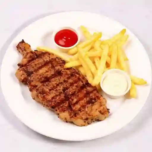 Filete de Res a la Plancha con Papas Fritas
